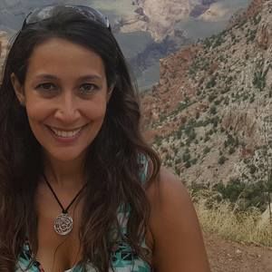 Meet your Posher, Nuria